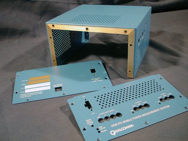 metal-enclosure-fab-why-choose-lock-ridge